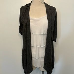 White and gray layered look half sleeve top